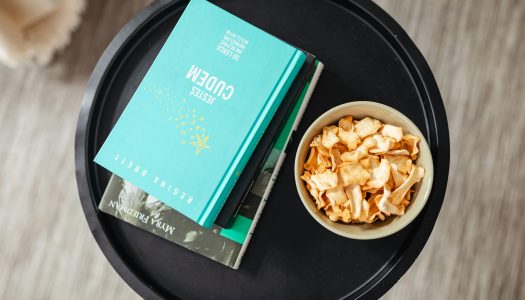 Kochaj – Regina Brett i&nbsp;jej lekcje miłości do&nbsp;siebie i&nbsp;świata